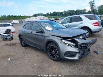  Salvage Mercedes-Benz GLA