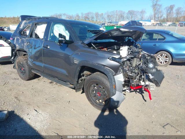  Salvage Toyota Sequoia