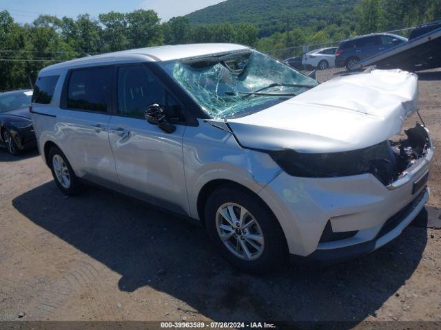  Salvage Kia Carnival