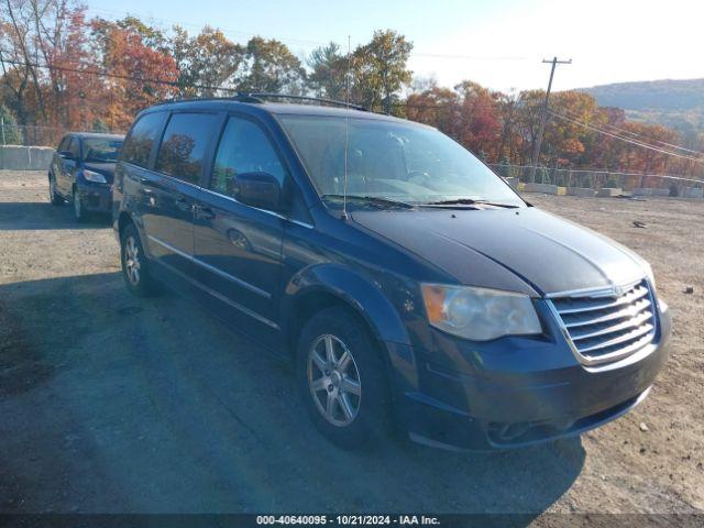  Salvage Chrysler Town & Country