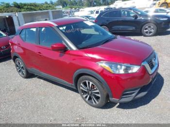  Salvage Nissan Kicks