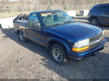  Salvage Chevrolet S-10