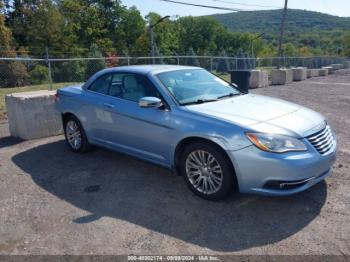  Salvage Chrysler 200