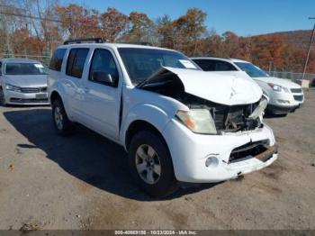  Salvage Nissan Pathfinder