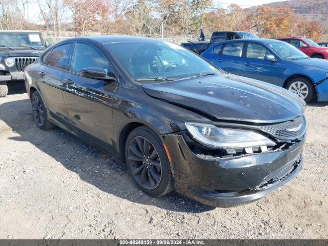  Salvage Chrysler 200