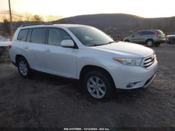  Salvage Toyota Highlander