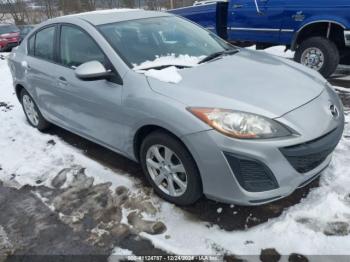  Salvage Mazda Mazda3