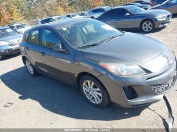  Salvage Mazda Mazda3