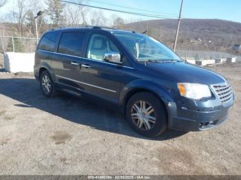  Salvage Chrysler Town & Country