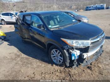  Salvage Toyota Highlander