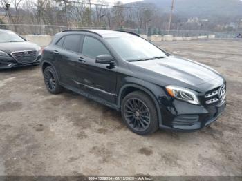  Salvage Mercedes-Benz GLA