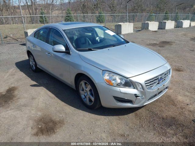  Salvage Volvo S60