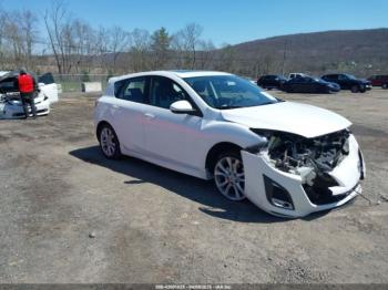  Salvage Mazda Mazda3