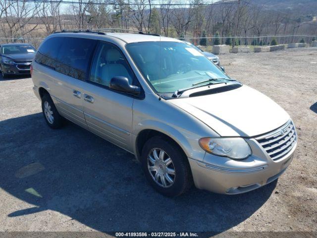  Salvage Chrysler Town & Country