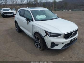  Salvage Volvo XC40