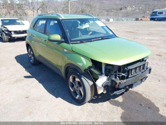  Salvage Hyundai VENUE