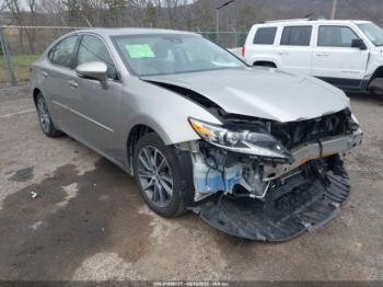  Salvage Lexus Es
