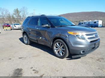  Salvage Ford Explorer