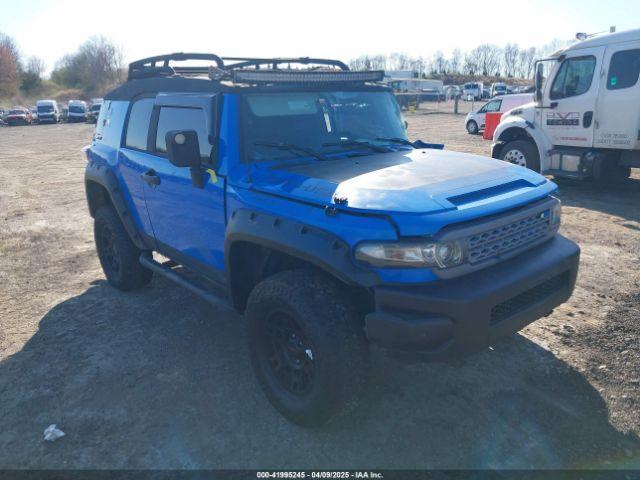  Salvage Toyota FJ Cruiser