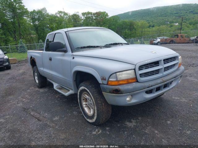  Salvage Dodge Dakota