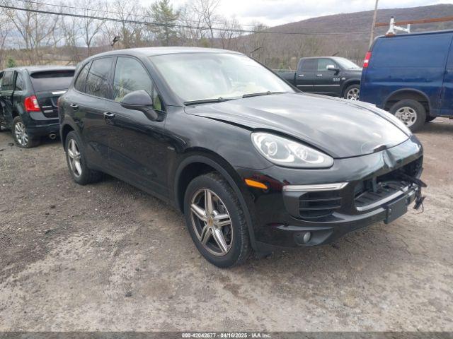  Salvage Porsche Cayenne