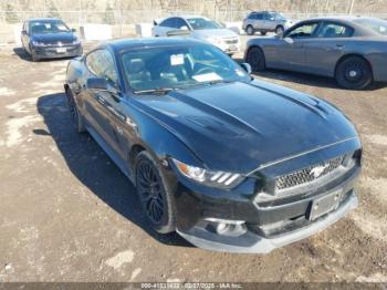  Salvage Ford Mustang