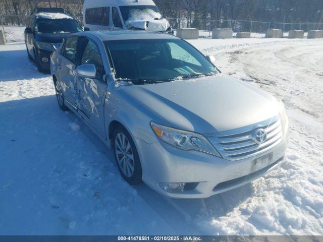  Salvage Toyota Avalon