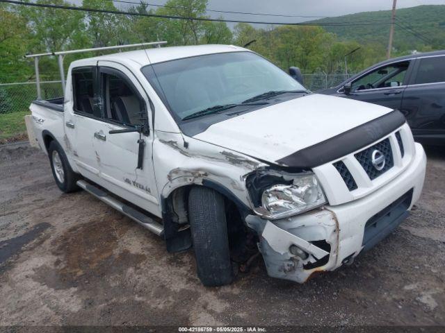 Salvage Nissan Titan