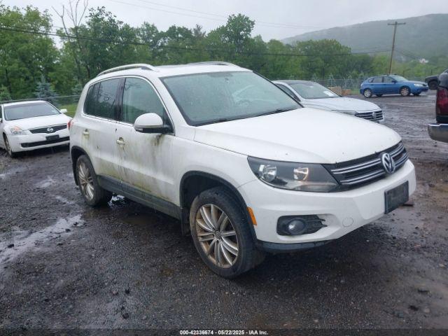  Salvage Volkswagen Tiguan