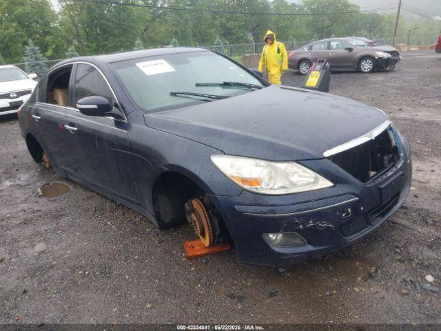 Salvage Hyundai Genesis