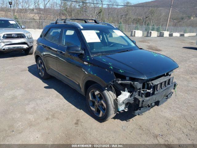  Salvage Hyundai VENUE