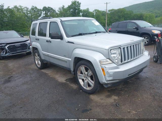  Salvage Jeep Liberty