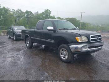  Salvage Toyota Tundra