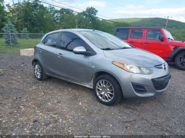  Salvage Mazda Mazda2
