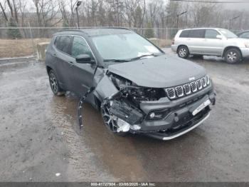  Salvage Jeep Compass