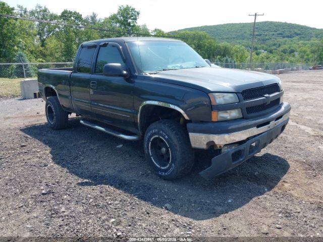  Salvage Chevrolet Silverado 1500