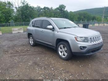  Salvage Jeep Compass