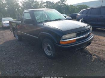  Salvage Chevrolet S-10