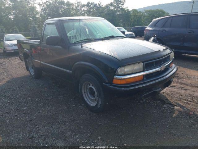  Salvage Chevrolet S-10