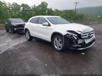  Salvage Mercedes-Benz GLA