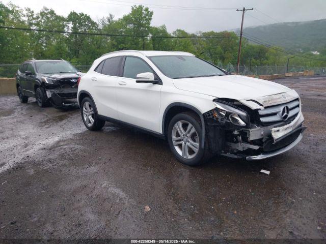  Salvage Mercedes-Benz GLA