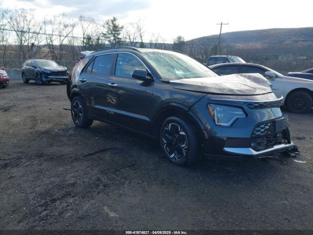  Salvage Kia Niro