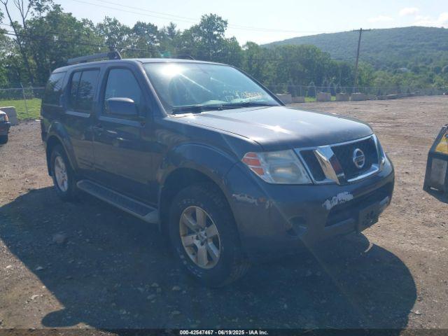  Salvage Nissan Pathfinder