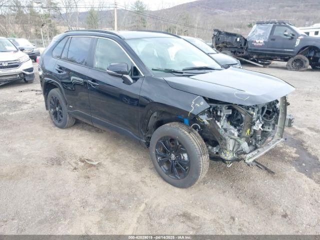  Salvage Toyota RAV4