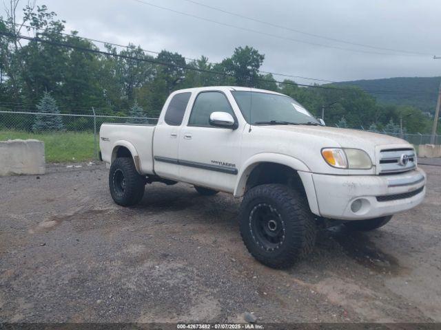  Salvage Toyota Tundra