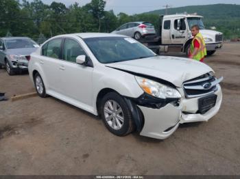  Salvage Subaru Legacy