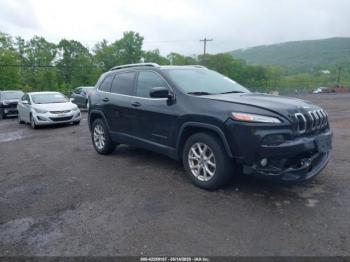  Salvage Jeep Cherokee