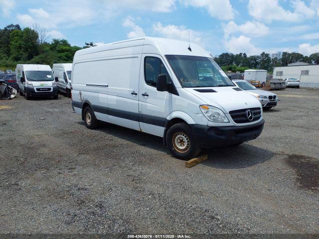  Salvage Mercedes-Benz Sprinter 2500