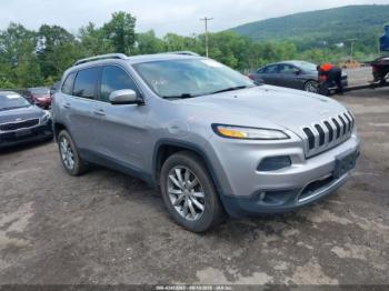  Salvage Jeep Cherokee