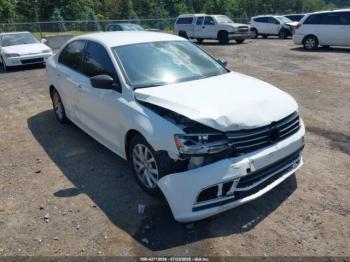  Salvage Volkswagen Jetta